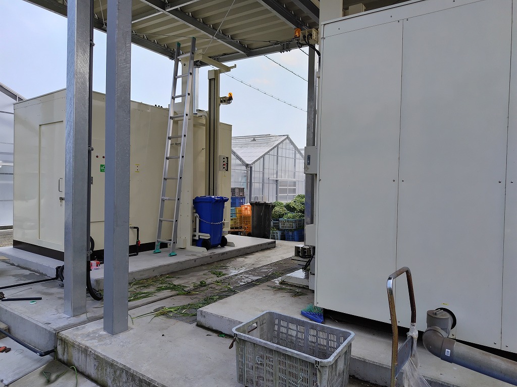 業務用生ごみ処理機ゴミサーを設置しました/ネギ栽培